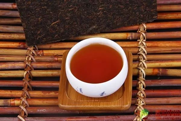 為什么普洱緊壓茶這么多？
