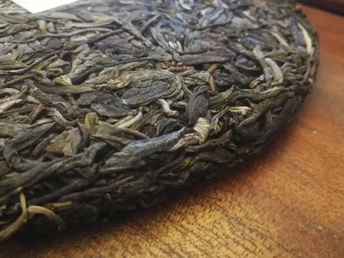 2022年曼秀古樹(shù)春茶特點(diǎn)？