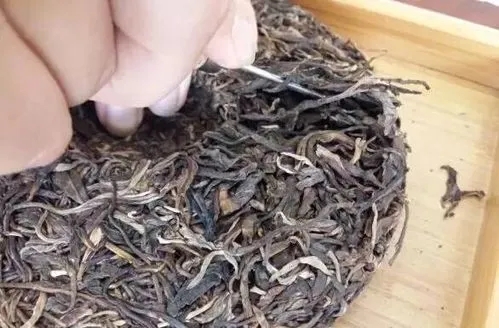 已經(jīng)打開的普洱茶餅應(yīng)如何更好地存放，短期和長期的方法都教給你?