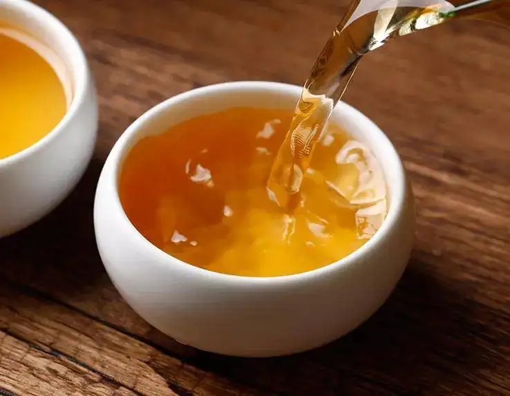 普洱茶的湯色為何是這樣的？