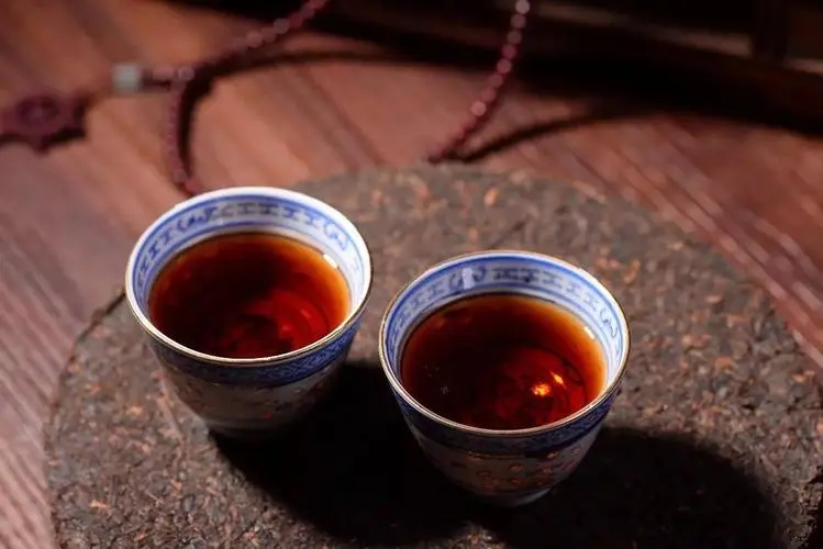 從葉底中看普洱茶好壞，看懂你就是真正的茶界高手！